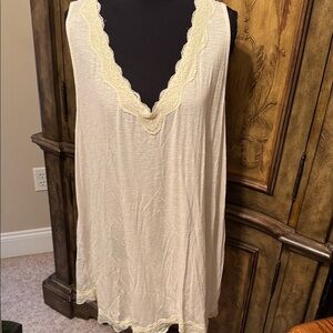 Lane Bryant Cream Lace Night Gown - Size 18/20